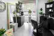 Beauty Salon Studio Space for Rent – Willow Glen Studio